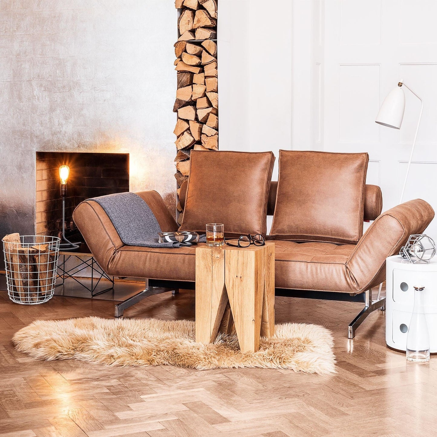 e15 ST04 Backenzahn Beistelltisch