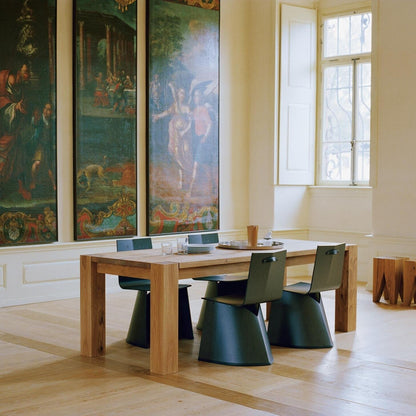 e15 TA04 BigFoot Esstisch