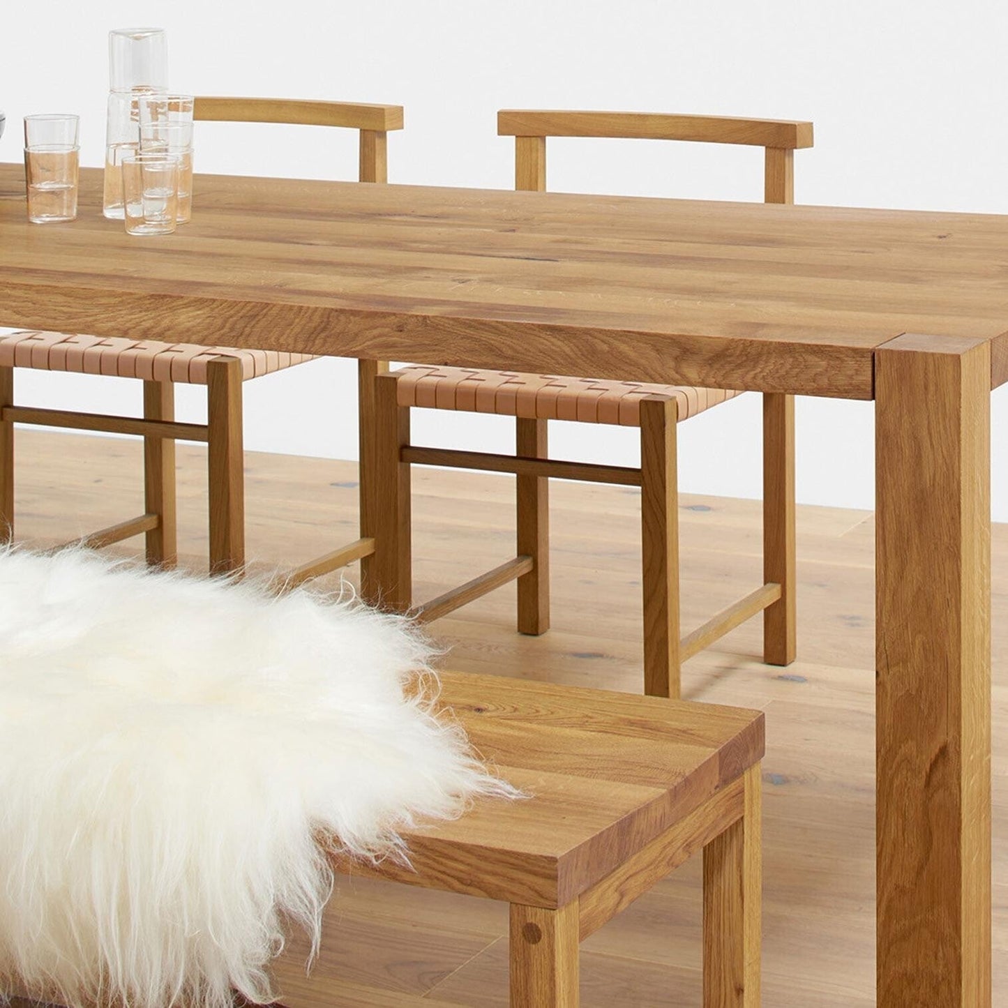 e15 TA22 Holborn Holzesstisch