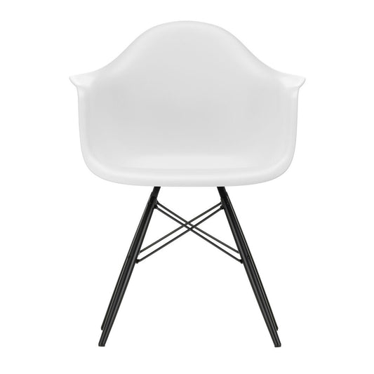 Eames Plastic Armchair DAW RE Ahorn schwarz Schwarz