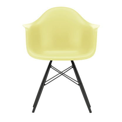 Eames Plastic Armchair DAW RE Ahorn schwarz Schwarz