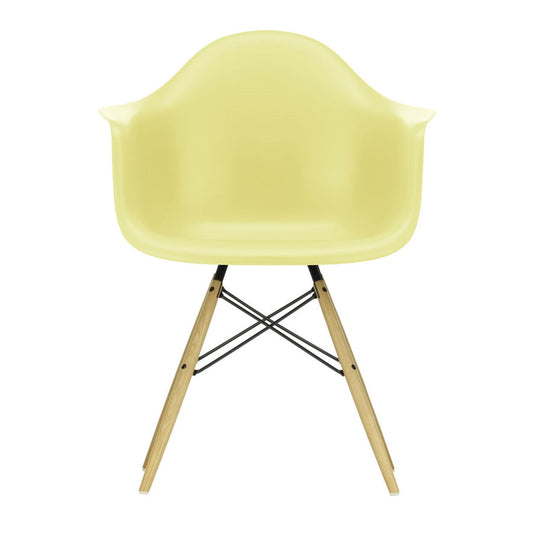 Eames Plastic Armchair DAW RE Gestell Esche Schwarz
