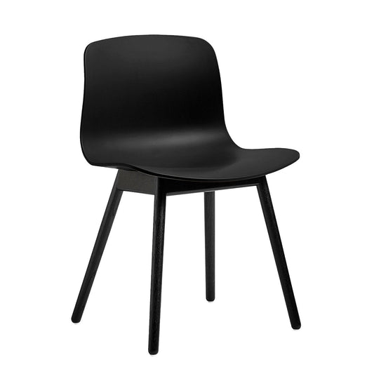 About a Chair AAC 12 2.0 Stuhl Eiche schwarz lackiert Schwarz