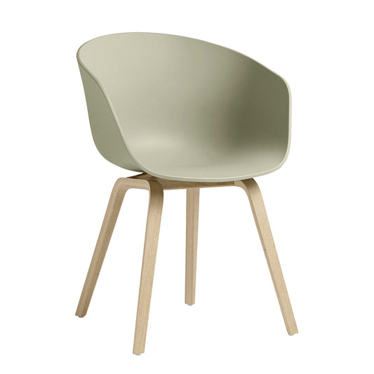 About a Chair AAC 22 2.0 Armlehnstuhl Eiche lackiert