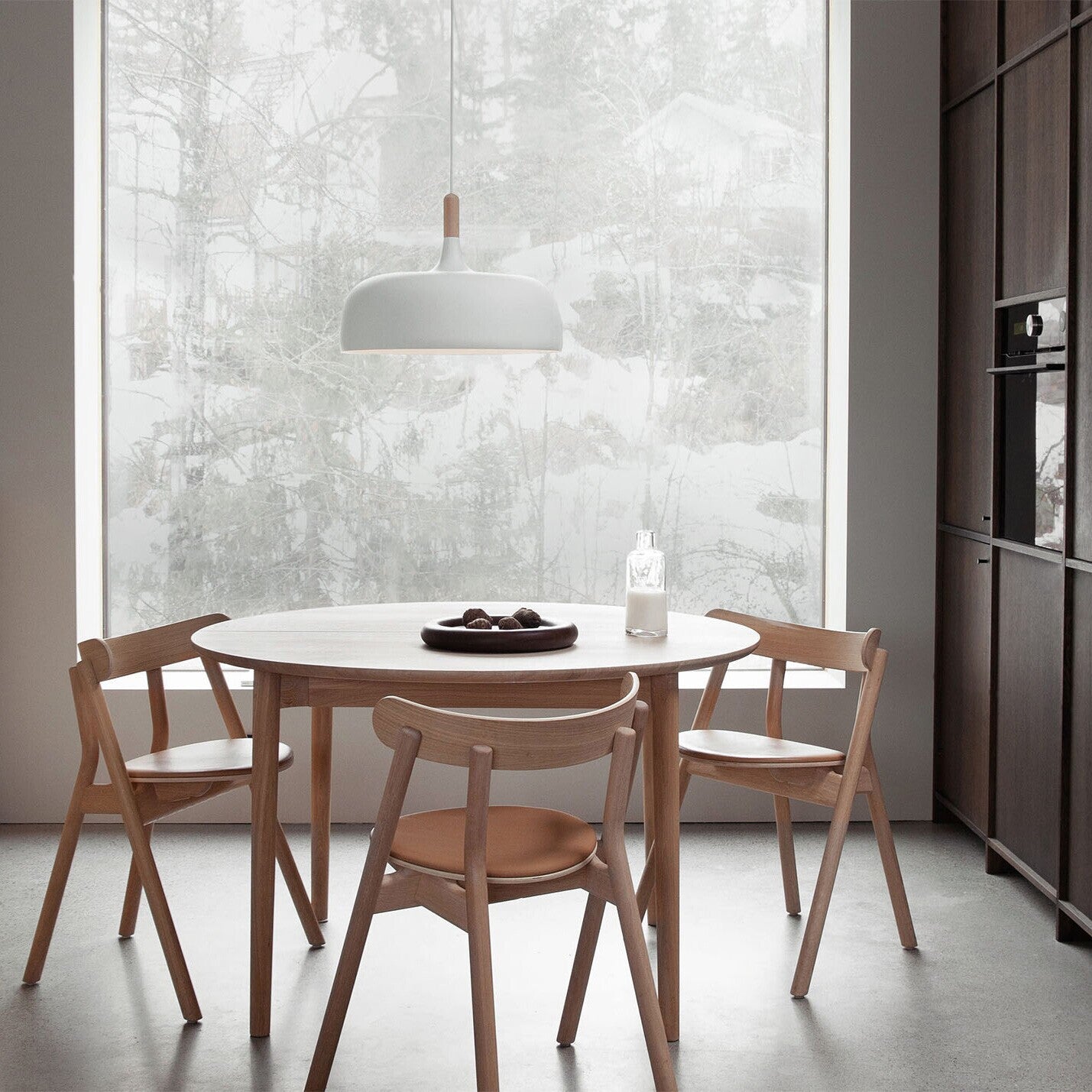 Expand Esstisch Ø120cm Schwarz