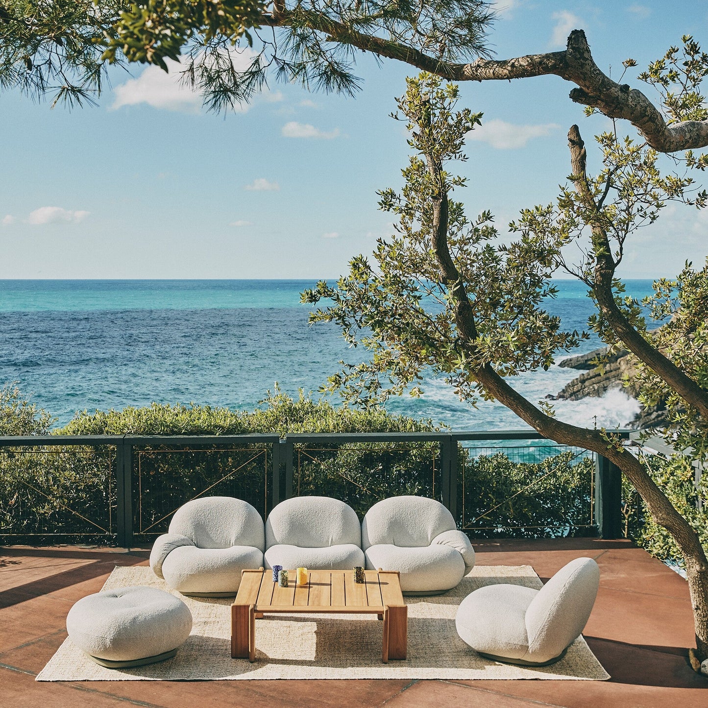 Pacha Outdoor Ottoman drehbar