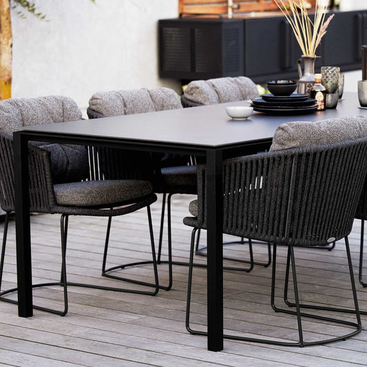 Moments Gartenarmlehnstuhl mit Kufen