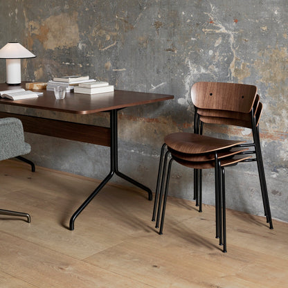 Pavilion AV18 Schreibtisch 90x160cm Gestell schwarz Schwarz