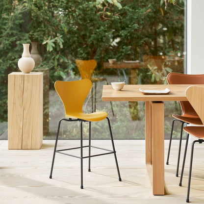 Serie 7™ Juniorstuhl Braun Bronze