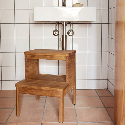 A Line Tritthocker Weiß