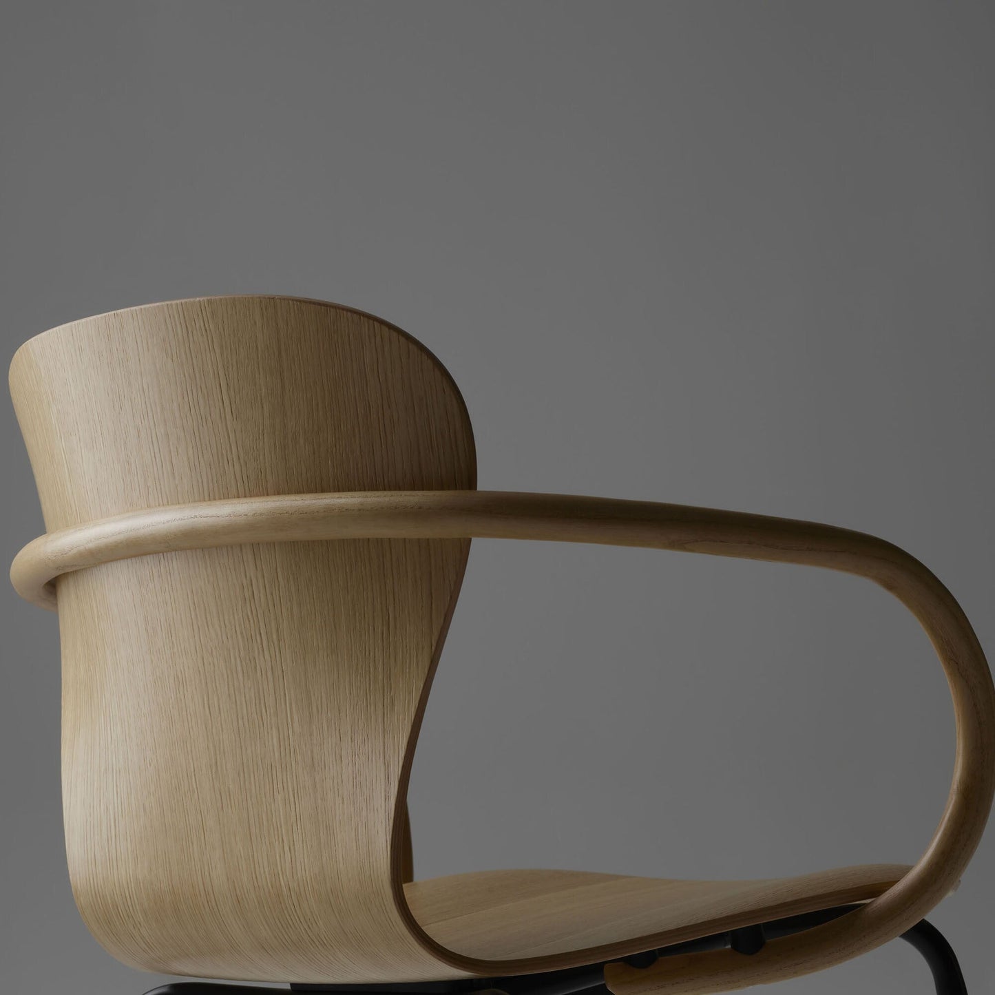 S 220 F Armlehnstuhl Schwarz