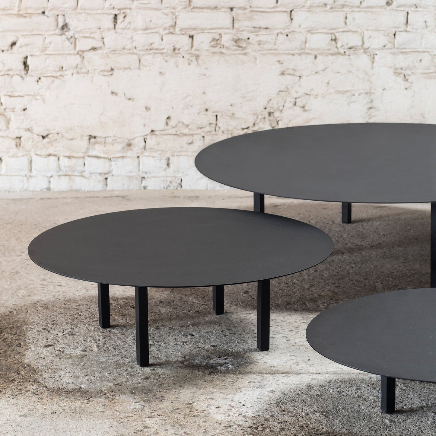 02 Couchtisch Ø 78cm Schwarz