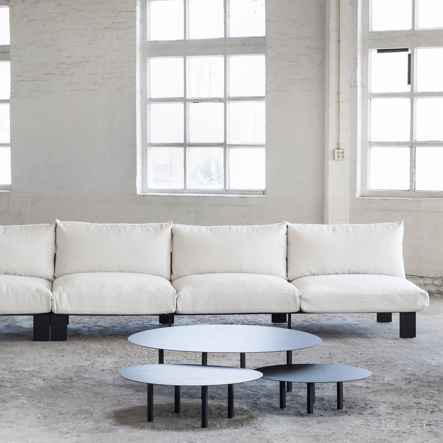 02 Couchtisch Ø 78cm Schwarz