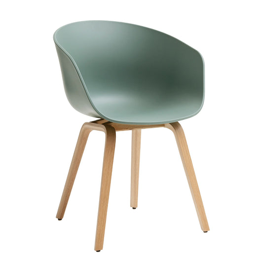 About a Chair AAC 22 2.0 Armlehnstuhl Eiche lackiert