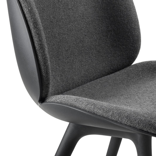 Beetle Schalenstuhl Frontpolsterung Gestell Kunststoff Schwarz