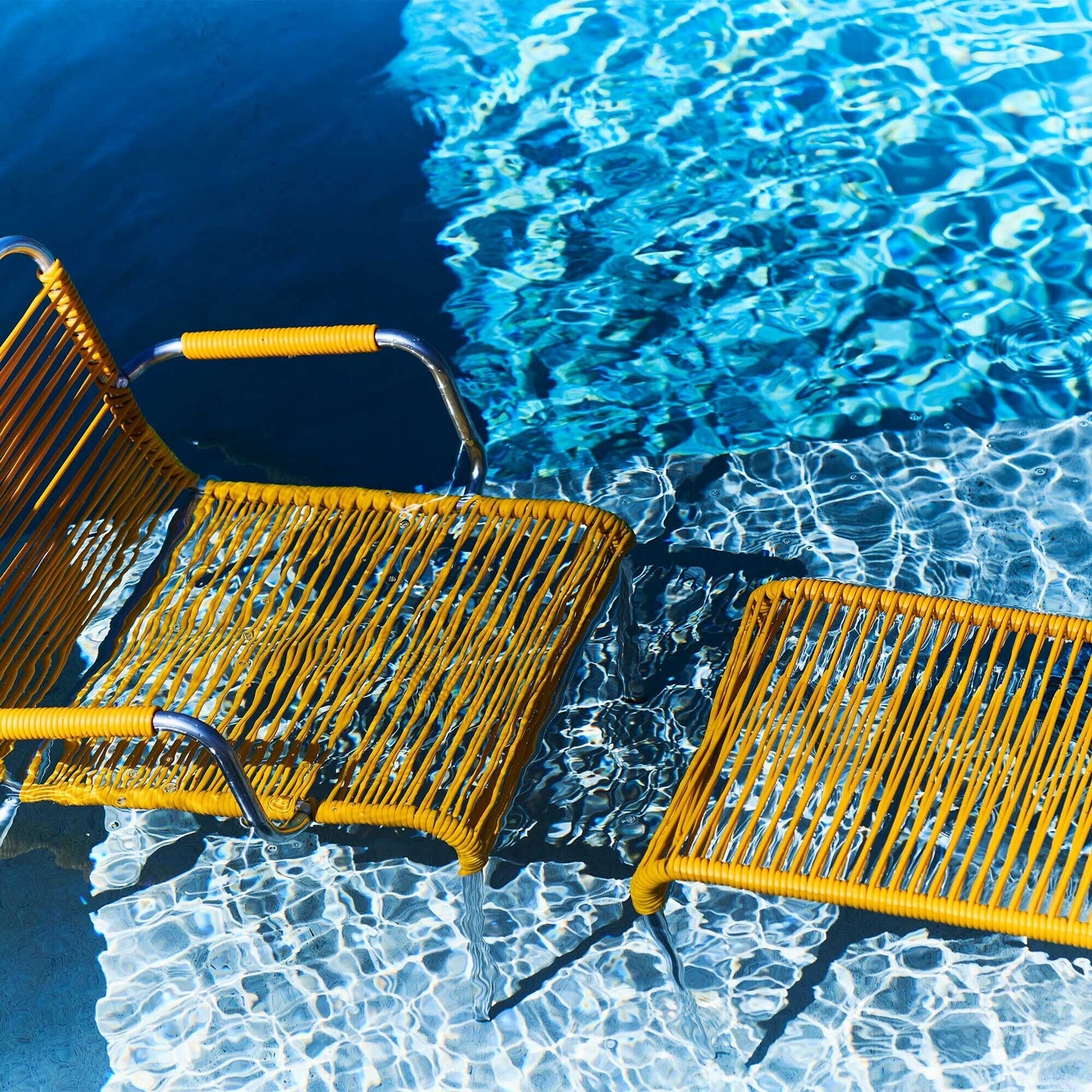 Fiam Mya Spaghetti Gartenhocker Taupe