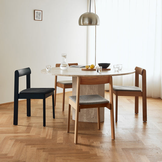 Blueprint Stuhl mit Sitzpolster Schwarz