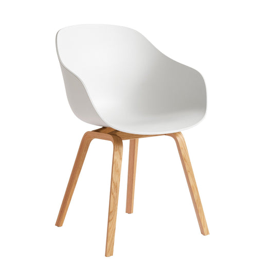 About a Chair AAC 222 2.0 Armlehnstuhl Eiche lackiert Weiß