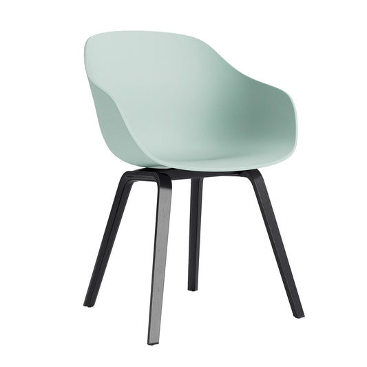 About a Chair AAC 222 2.0 Armlehnstuhl Eiche schwarz lackiert Schwarz