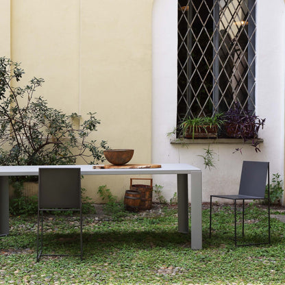 Slim Sissi Gartenarmlehnstuhl