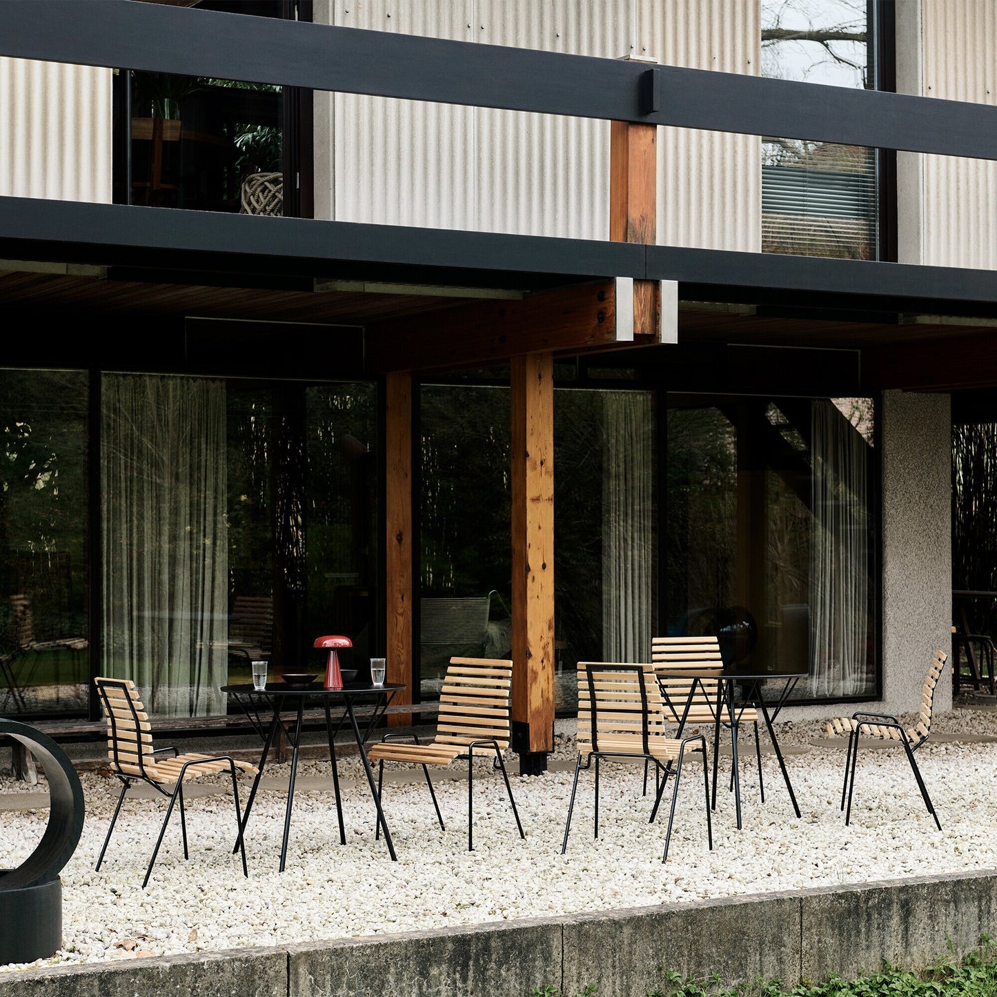 Royal Festival Hall RD5 Terrassentisch Schwarz