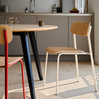 S 243 Stuhl Gestell perlweiß Schwarz