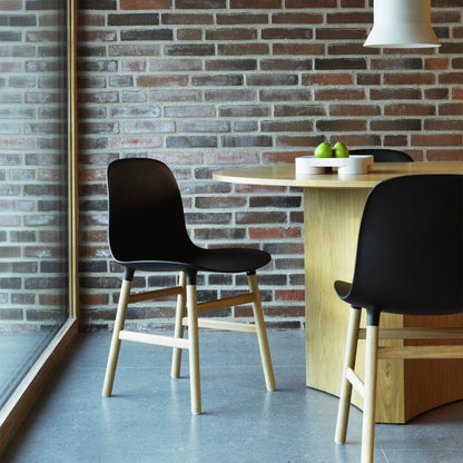 Form Stuhl Gestell Eiche Schwarz