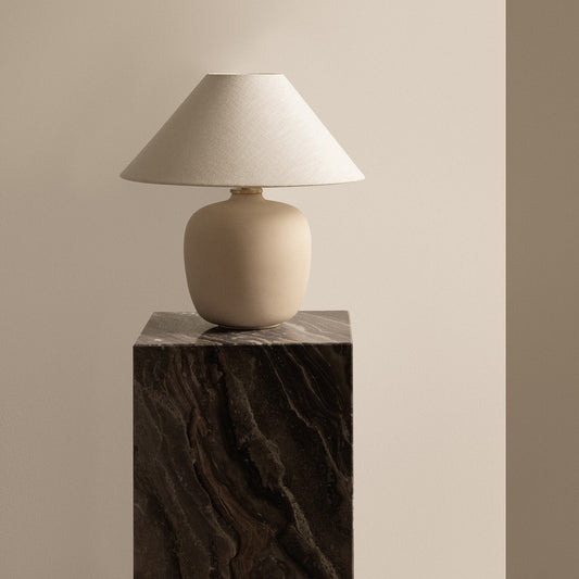 Plinth Tall Beistelltisch Schwarz